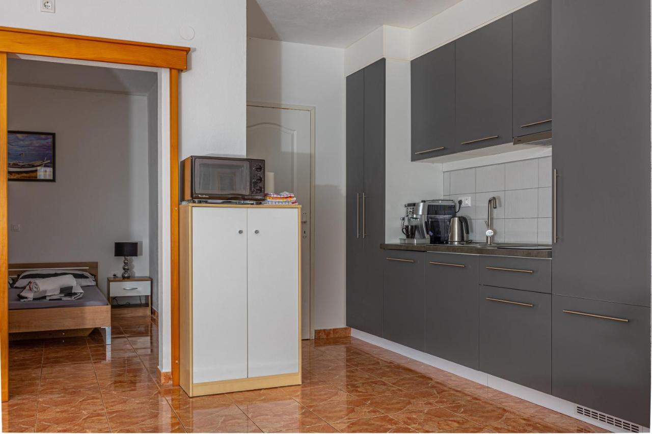 בריביר Apartments Marija מראה חיצוני תמונה